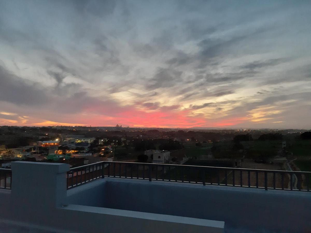 Appartamento Penthouse 2 Marsaskala Esterno foto